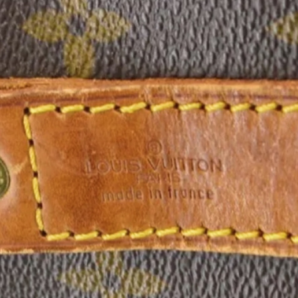 LOUIS VUITTON Monogram Keepall Bandolier Crossbody Weekend Travel Bag LV 55 - Picture 13 of 17